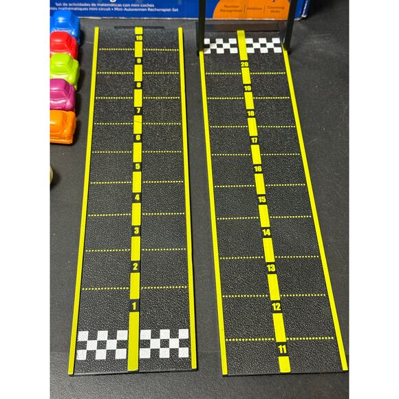 Learning Resources Mini Motor Math Activity Set - Picture 6 of 7